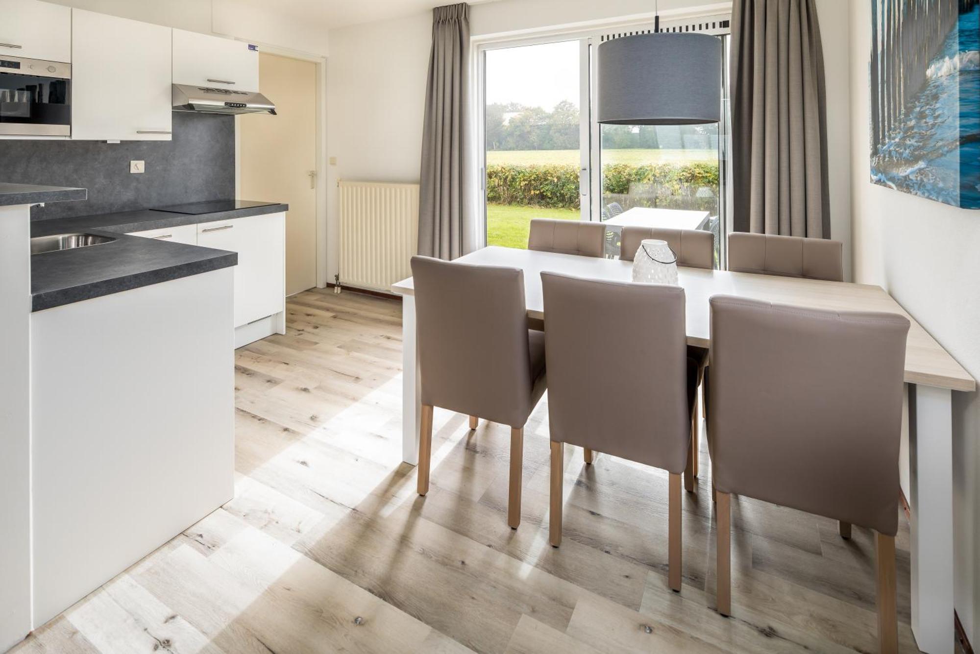 Summio Zeeland Village Scharendijke Rom bilde